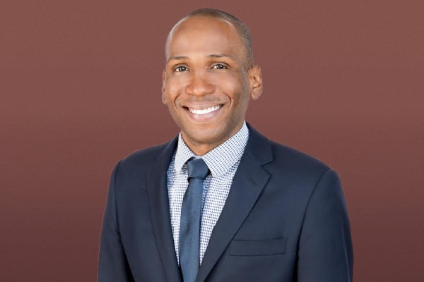 Amiri Dear Employment Lawyer