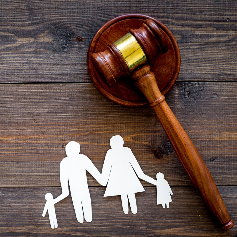 family and divorce lawyer