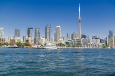 Can Foreigners Buy and Sell Real Estate in Canada?